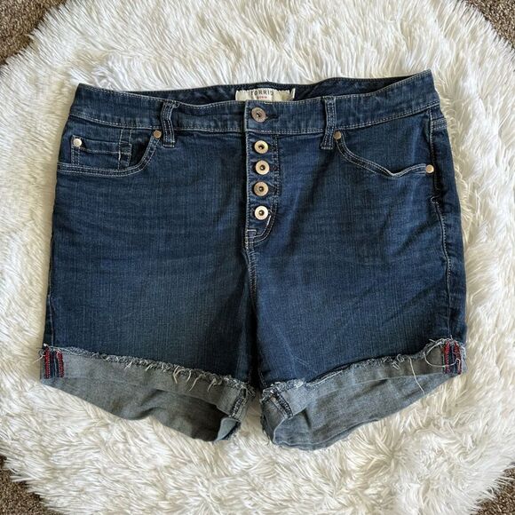 Torrid Jean Shorts Button Fly Womens Size 14 - Picture 1 of 5